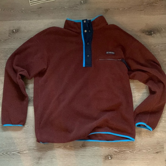Maroon Columbia Fleece - Picture 1 of 3